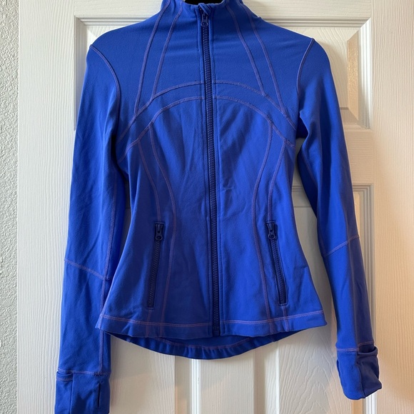 Lululemon define jacket size 4 - Picture 2 of 2